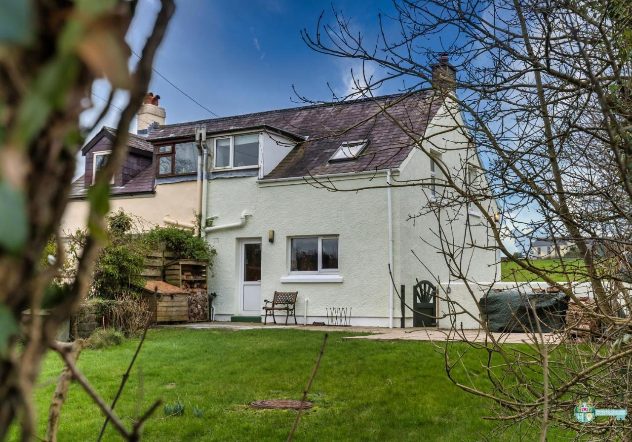 Lambston Cottage - A Pembrokeshire Home Away From Home Pelcomb エクステリア 写真